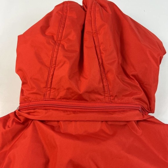 Waterfront Womens Puffer Jacket Red Waist Length Zip Long Sleeves Hooded Lined M - Picture 3 of 5